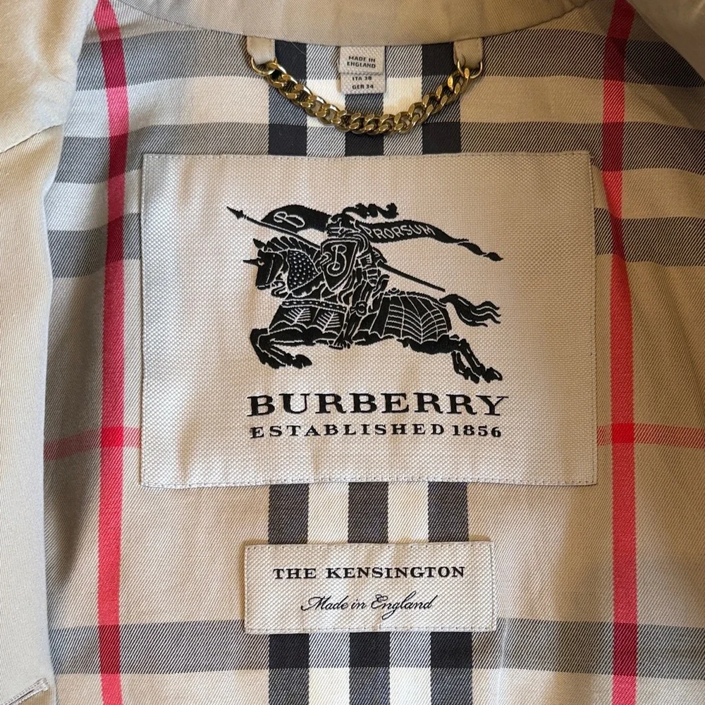 Burberry Tan Double-Breasted Trench Coat with Check Lining - Picture 2 of 5